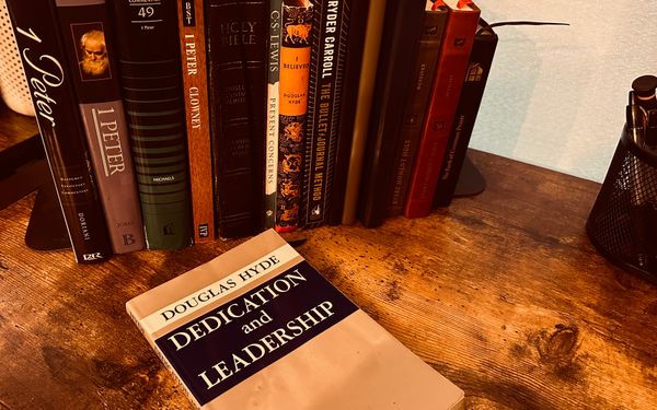 [Book Review] Dedication & Leadership by Douglas Hyde